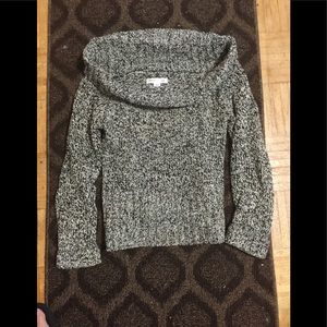 WHITE HOUSE BLACK MARKET SWEATER SZ S